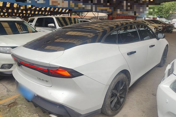 Used CHANGAN UNI-V 2023 1.5T Prestige Model Rear Right 45 Deg