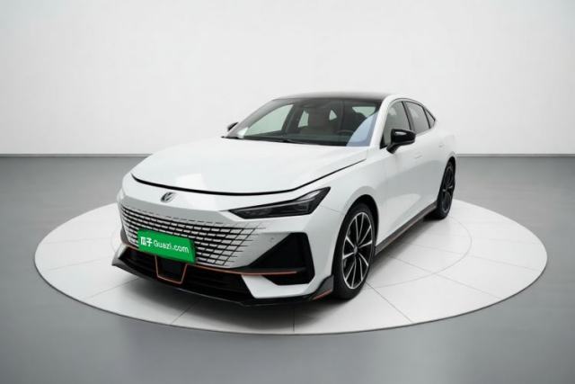 Used CHANGAN UNI-V 2023 1.5T Sport Edition