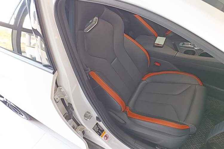Used CHANGAN UNI-V 2023 1.5T Premium Model Right Front Seat