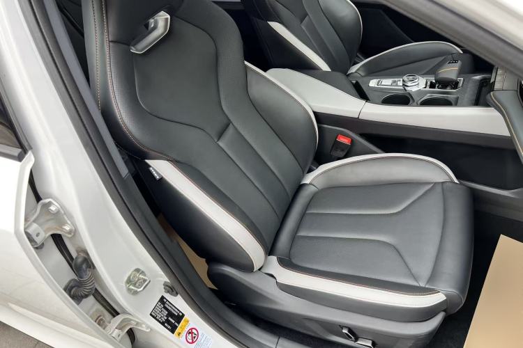 Used CHANGAN UNI-V 2023 1.5T Prestige Model Right Front Seat