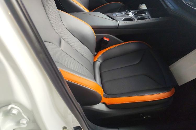 Used CHANGAN UNI-V 2023 1.5T Prestige Model Right Front Seat