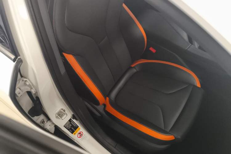 Used CHANGAN UNI-V 2023 1.5T Premium Model Right Front Seat