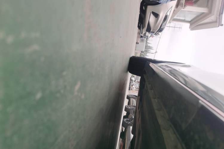 Used CHANGAN UNI-V 2023 2.0T Leading-Speed Edition Right Side Sill