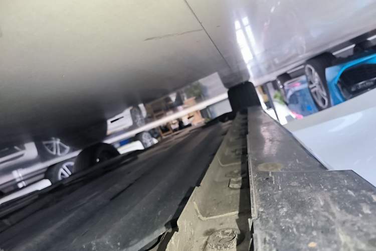 Used CHANGAN UNI-V 2023 1.5T Sport Edition Right Side Sill