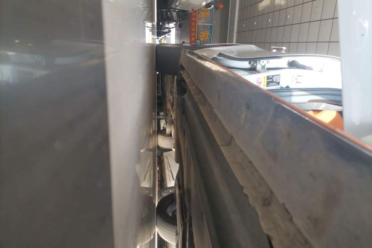 Used CHANGAN UNI-V 2023 2.0T Sport Edition Right Side Sill