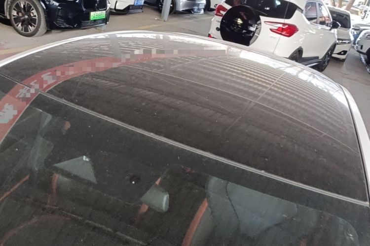 Used CHANGAN UNI-V 2023 1.5T Prestige Model Roof