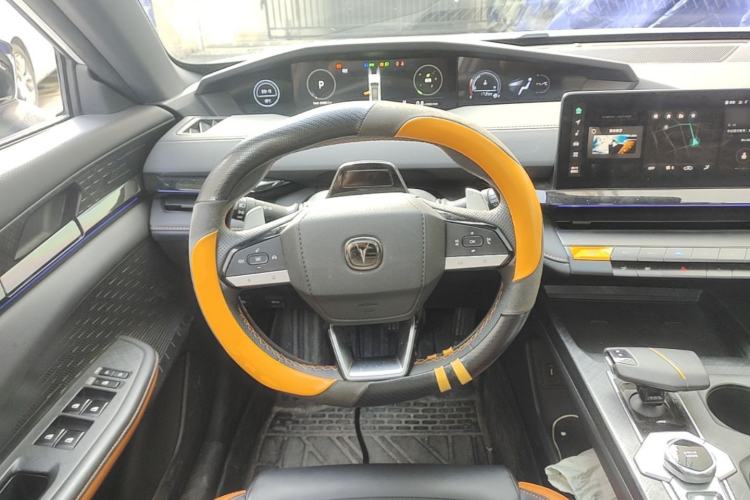 Used CHANGAN UNI-V 2023 1.5T Prestige Model Steering Wheel