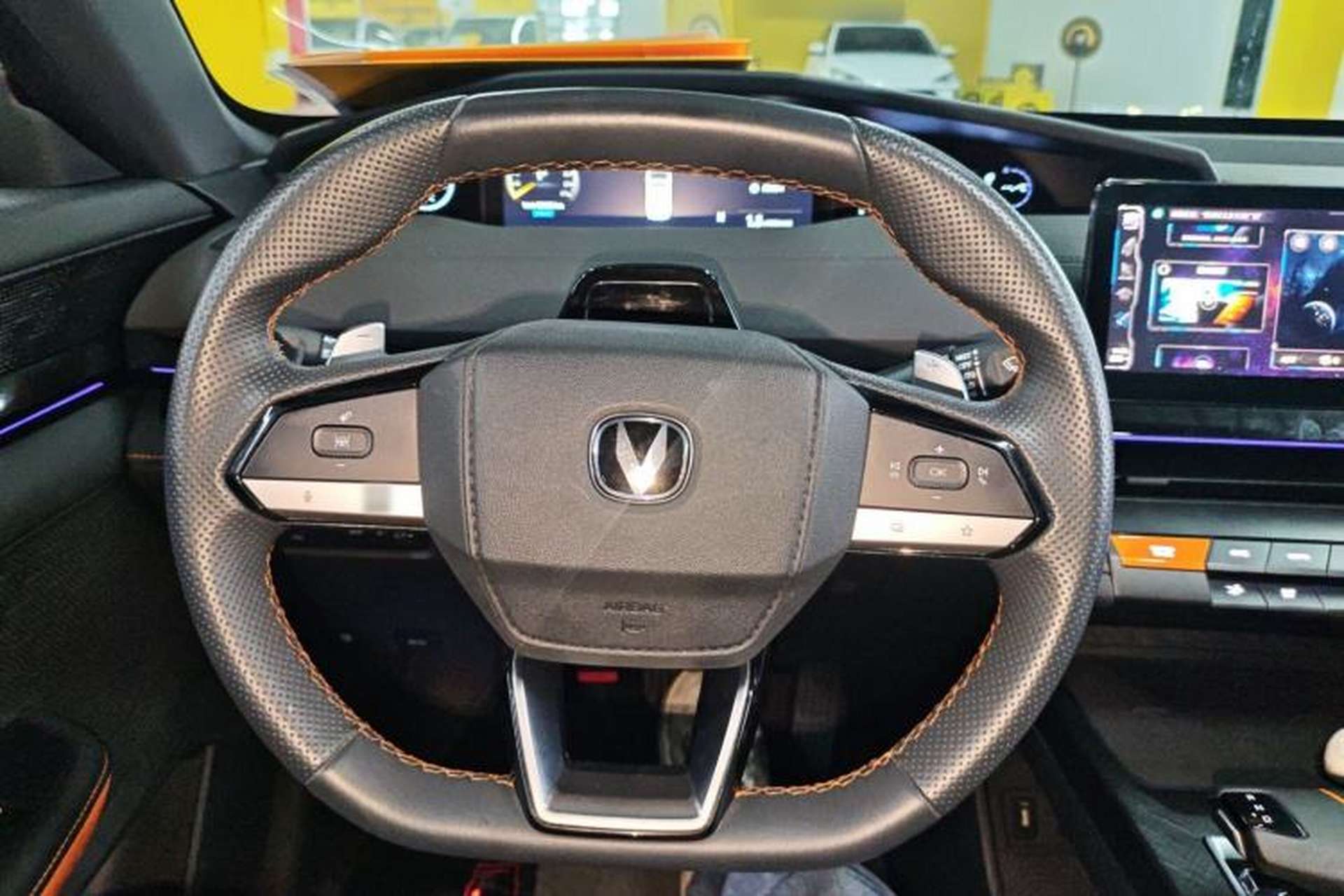 Used CHANGAN UNI-V 2023 1.5T Prestige Model Steering Wheel