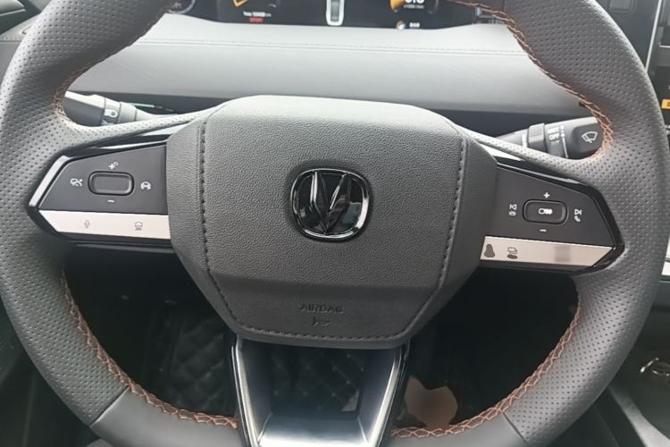 Used CHANGAN UNI-V 2023 1.5T Premium Model Steering Wheel
