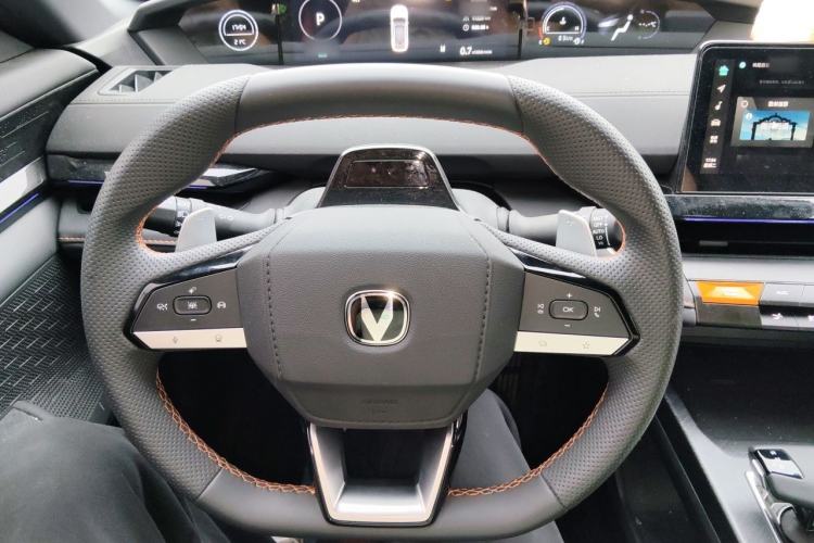 Used CHANGAN UNI-V 2023 1.5T Prestige Model Steering Wheel