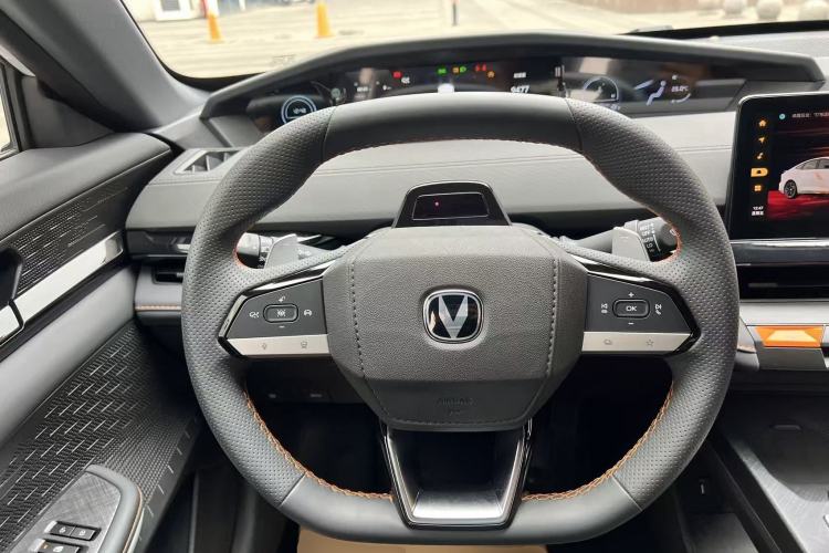 Used CHANGAN UNI-V 2023 1.5T Prestige Model Steering Wheel