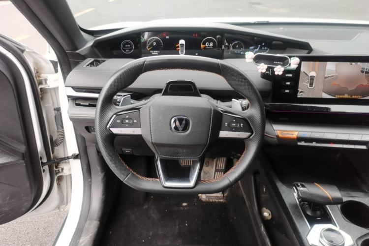 Used CHANGAN UNI-V 2023 1.5T Prestige Model Steering Wheel
