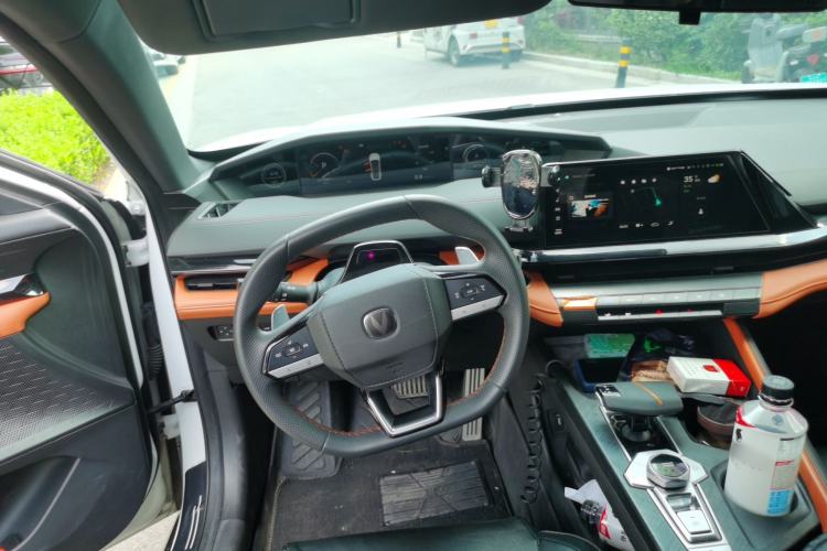Used CHANGAN UNI-V 2023 1.5T Sport Edition Steering Wheel