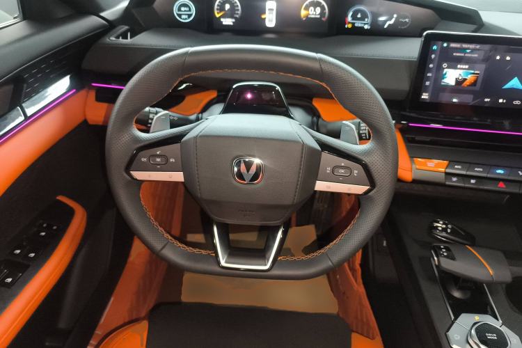 Used CHANGAN UNI-V 2023 2.0T Leading-Speed Edition Steering Wheel