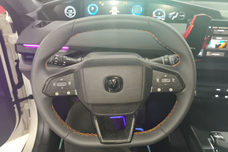 Used CHANGAN UNI-V 2023 1.5T Premium Model Steering Wheel