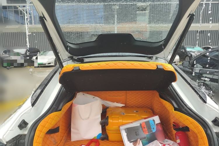 Used CHANGAN UNI-V 2023 1.5T Prestige Model Trunk