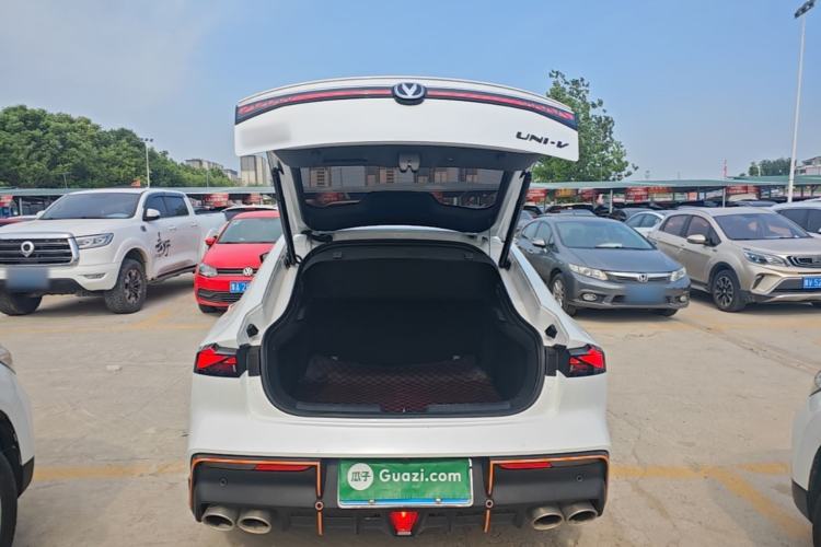 Used CHANGAN UNI-V 2023 2.0T Sport Edition Trunk