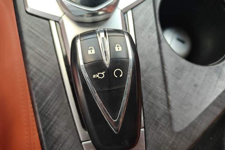 Used CHANGAN UNI-V 2023 1.5T Sport Edition Vehicle Key