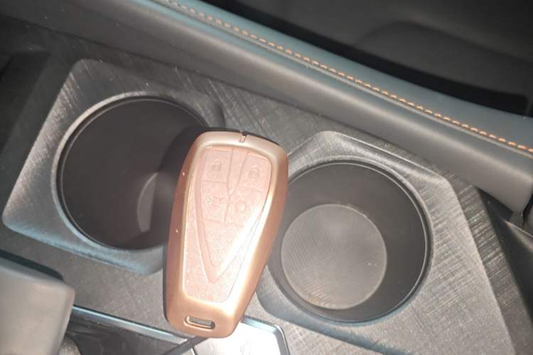 Used CHANGAN UNI-V 2023 1.5T Prestige Model Vehicle Key