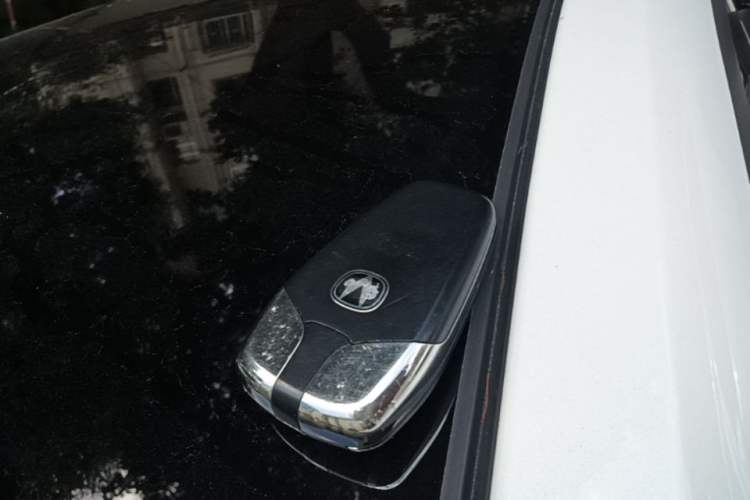 Used CHANGAN UNI-V 2023 1.5T Sport Edition Vehicle Key