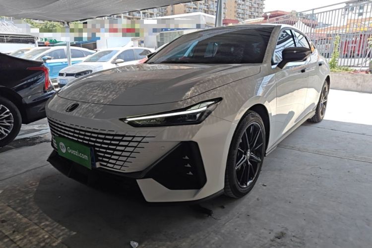 Ojetý CHANGAN UNI-V 2023 1.5T Prestige Model Guazi used car, China used car export, Used car for sale, Used  cars, Cheapest cars for sale