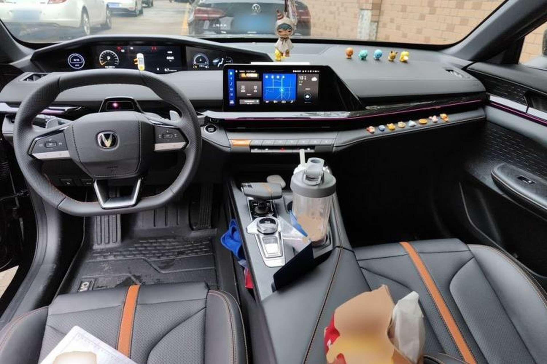 Used CHANGAN UNI-V 2024 1.5T Prestige Edition Center Console