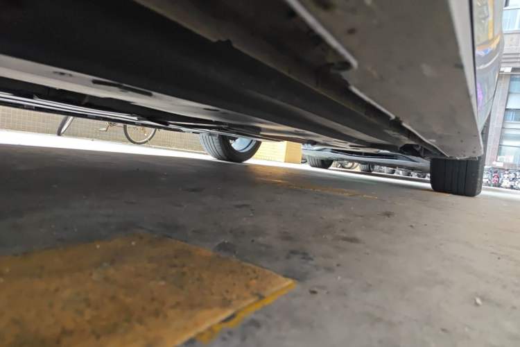 Used CHANGAN UNI-V 2024 1.5T Prestige Sport Edition Chassis Front Left
