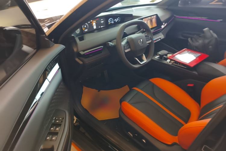 Used CHANGAN UNI-V 2024 1.5T Prestige Sport Edition Driver Seat