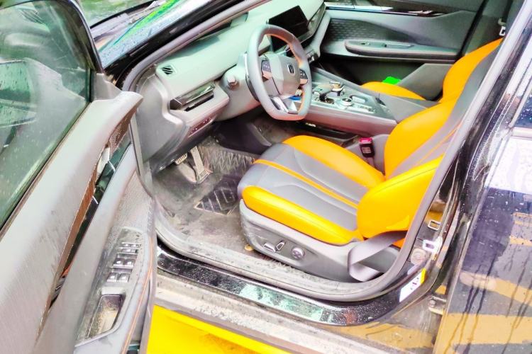 Used CHANGAN UNI-V 2024 1.5T Prestige Sport Edition Driver Seat