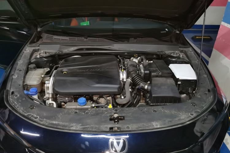 Used CHANGAN UNI-V 2024 1.5T Prestige Sport Edition Engine Bay