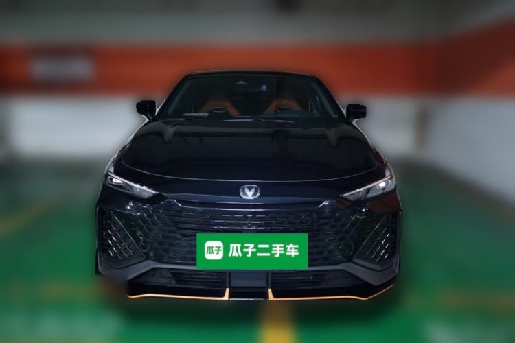 Used CHANGAN UNI-V 2024 2.0T High-Performance Version Exterior 1