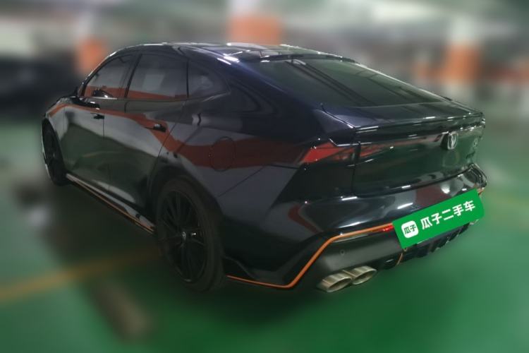 Used CHANGAN UNI-V 2024 2.0T High-Performance Version Exterior 3