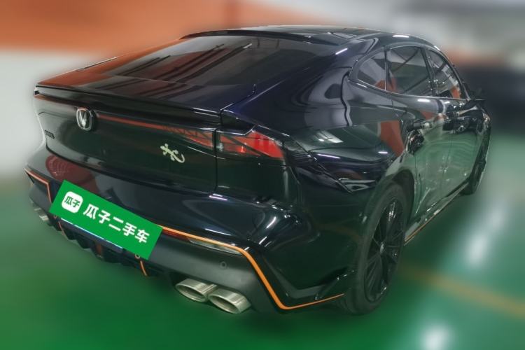 Used CHANGAN UNI-V 2024 2.0T High-Performance Version Exterior 5