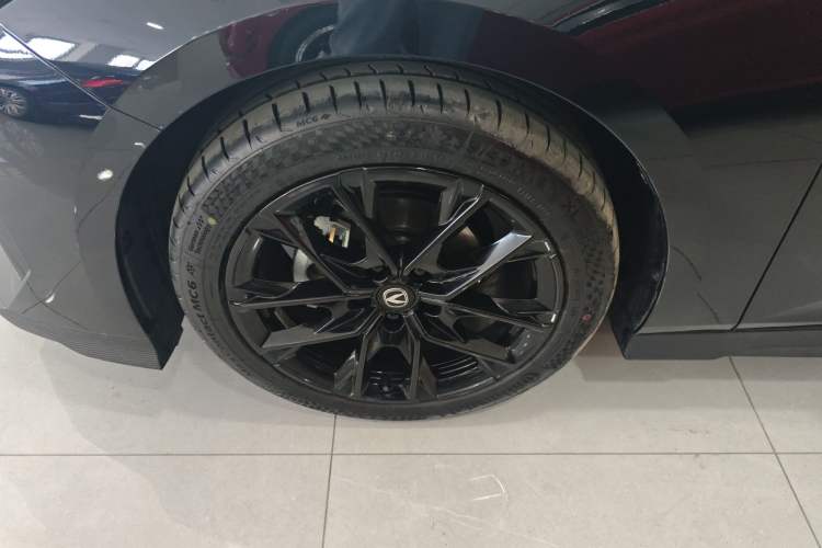 Used CHANGAN UNI-V 2024 1.5T Prestige Edition Exterior 7