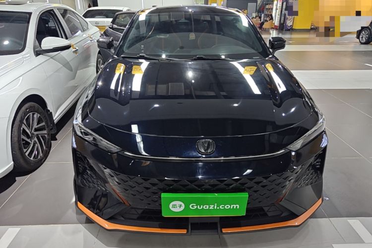 Used CHANGAN UNI-V 2024 1.5T Prestige Sport Edition Front