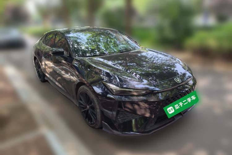 Used CHANGAN UNI-V 2024 1.5T Prestige Sport Edition Front Right 45 Deg
