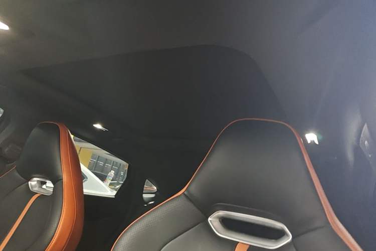 Used CHANGAN UNI-V 2024 1.5T Prestige Sport Edition Headliner