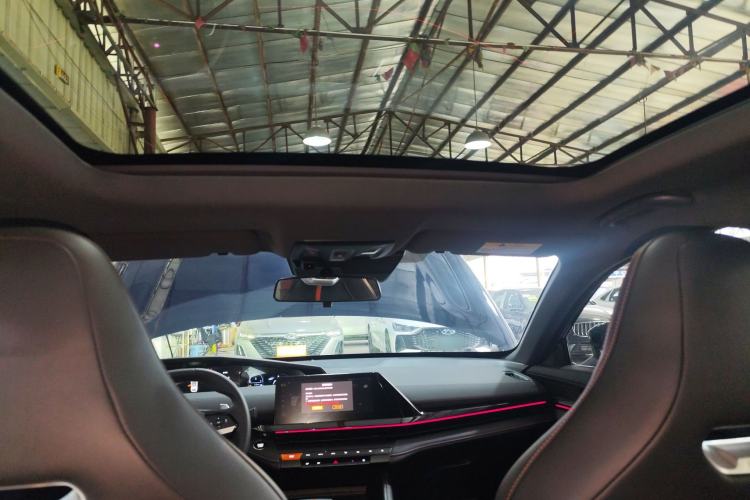 Used CHANGAN UNI-V 2024 1.5T Prestige Edition Headliner