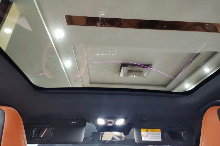 Used CHANGAN UNI-V 2024 1.5T Prestige Sport Edition Headliner