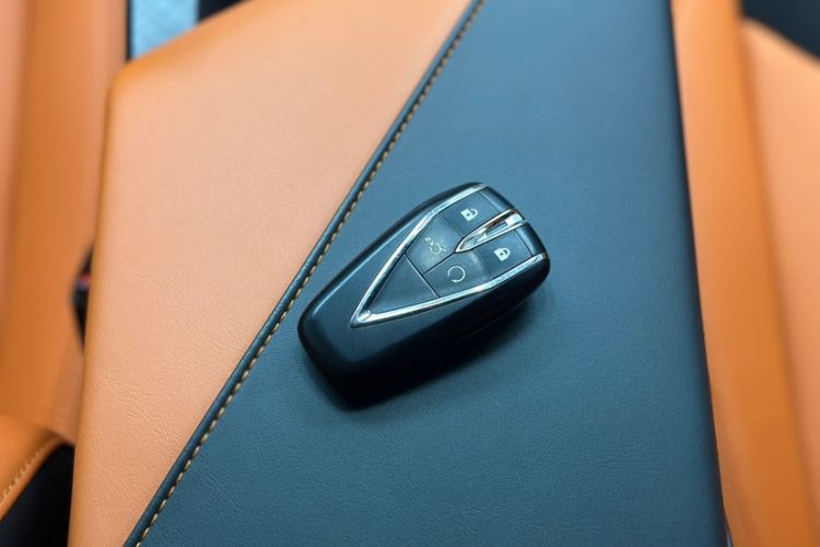 Used CHANGAN UNI-V 2024 2.0T High-Performance Version Interior 2