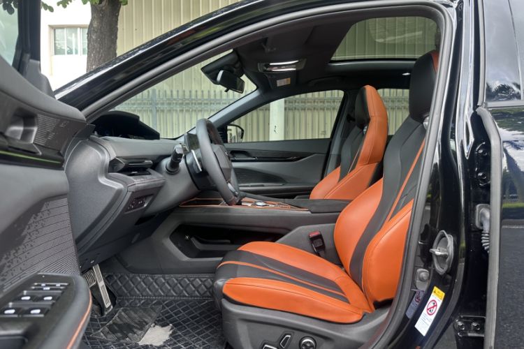 Used CHANGAN UNI-V 2024 1.5T Prestige Sport Edition Interior 5