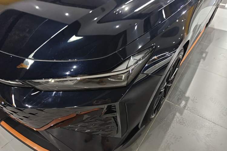 Used CHANGAN UNI-V 2024 1.5T Prestige Sport Edition Left Front Headlight