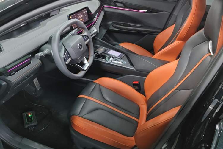 Used CHANGAN UNI-V 2024 1.5T Prestige Sport Edition Left Front Seat