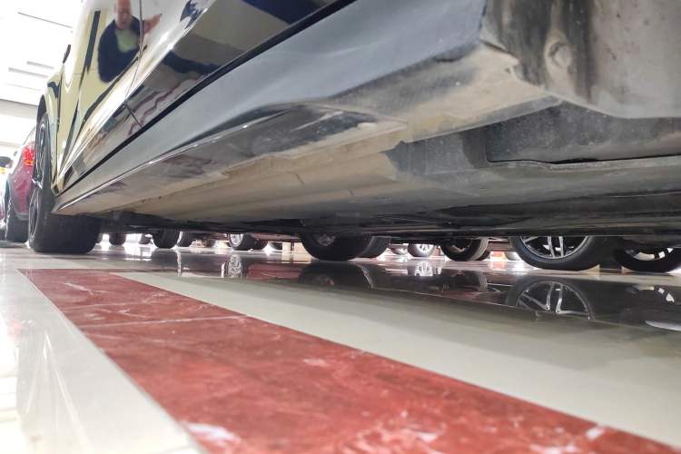 Used CHANGAN UNI-V 2024 1.5T Prestige Sport Edition Left Side Sill