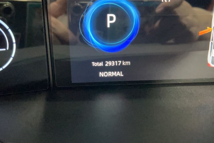 Used CHANGAN UNI-V 2024 1.5T Prestige Sport Edition Odometer Close Up