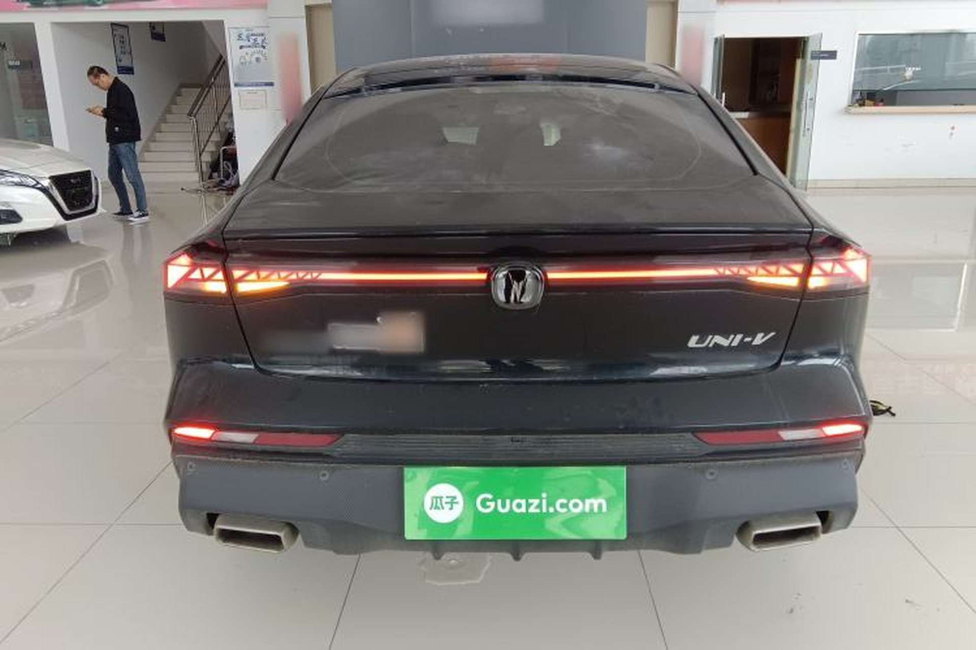 Used CHANGAN UNI-V 2024 1.5T Prestige Edition Rear