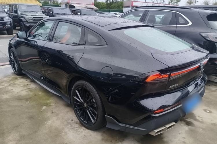Used CHANGAN UNI-V 2024 1.5T Prestige Sport Edition Rear Left 45 Deg