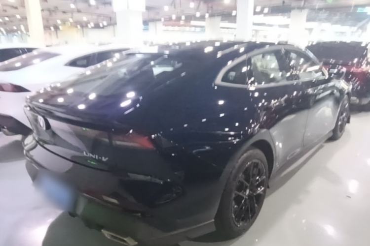 Used CHANGAN UNI-V 2024 1.5T Prestige Edition Rear Right 45 Deg