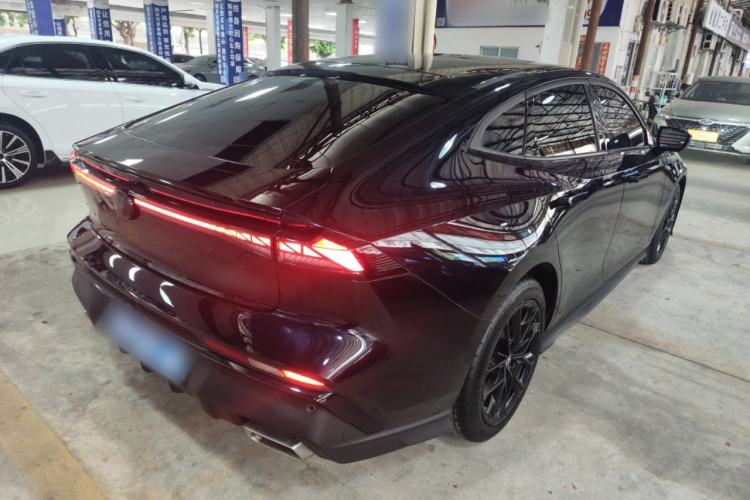 Used CHANGAN UNI-V 2024 1.5T Prestige Edition Rear Right 45 Deg