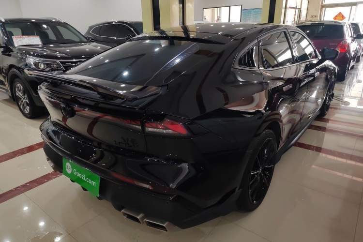 Used CHANGAN UNI-V 2024 1.5T Prestige Sport Edition Rear Right 45 Deg